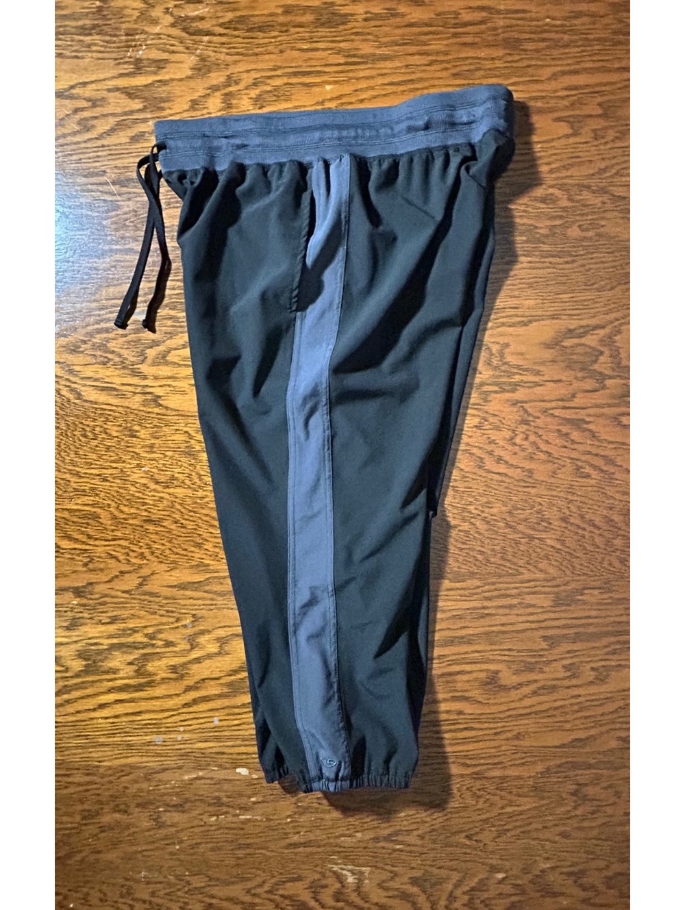 Champion capri sport pants